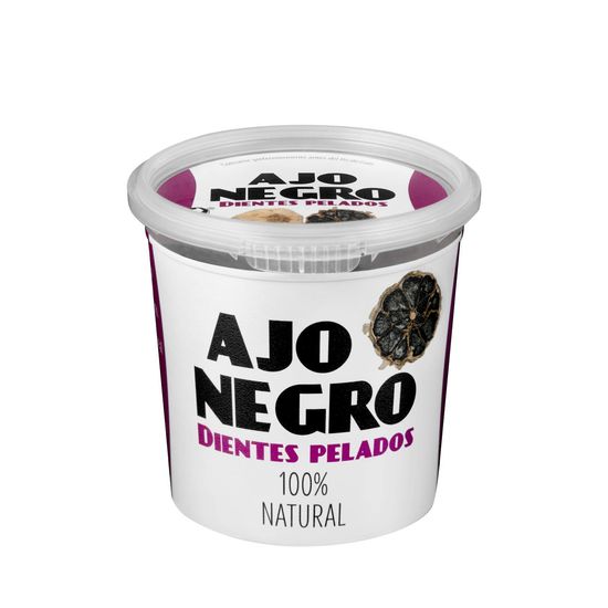 Ajo negro dientes pelados