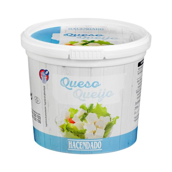 Queso fresco para ensaladas de vaca Hacendado en dados